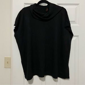 Black Kerisma Cowl Neck Short Sleeve Sweater, Size M/L